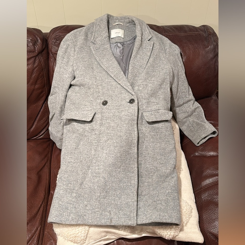 Women's Gray Coat